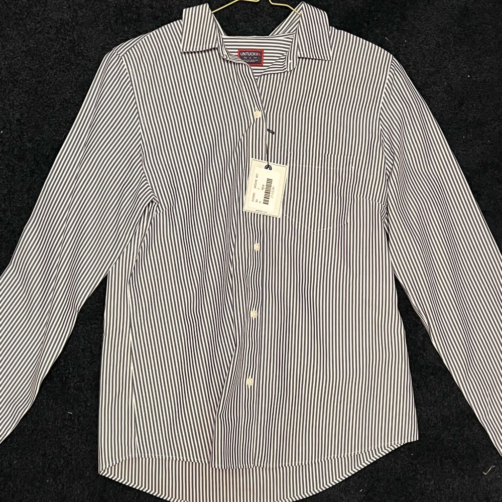 UNTUCKit Women’s Long Sleeve Collared Shirt